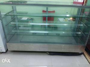 6 ft counter. very good Condition & runing condition.