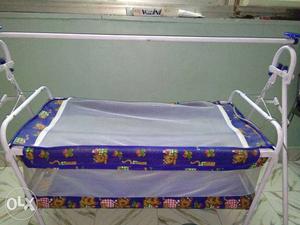 Baby Cradle with swing function Bule colour -