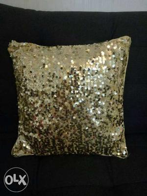 Gold Sequin Cushion Cover (16"x16")