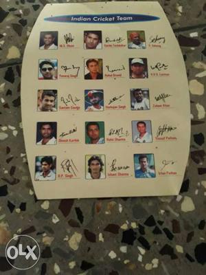 It is a card with signatures of cricket stars