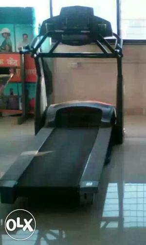 Treadmill for gym and fitness