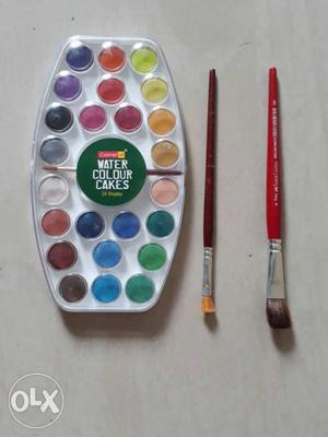Water Colour Cakes Palette With Two Brush