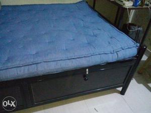New brand condition mattress 4'x6',18kg, 4