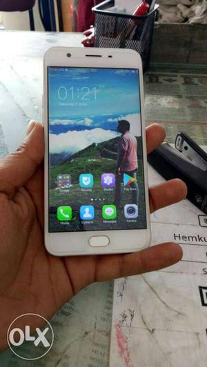 Oppo A month wrnty left new condtion 32 gb 3