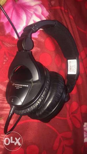 SENNHEISER HD 280 pro 64 with extra wire hd sound