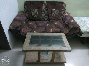 Sofa and dinning table in best condition