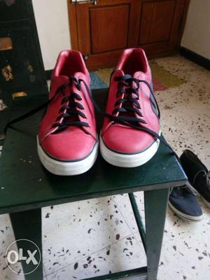(price is negotiable)Puma salz ll ind. colour-