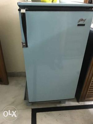 Excelent working condition goorej fridge