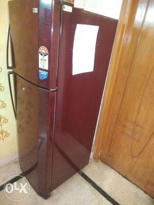 LG maroon patterned fridge 260ltr available for