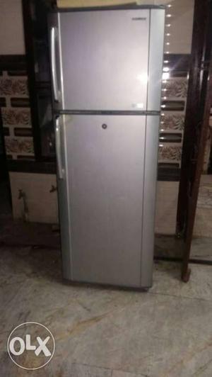 Samsung frize 280 litre 4 year old no problam