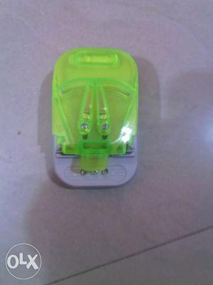 Green And White Universal Battery Charger