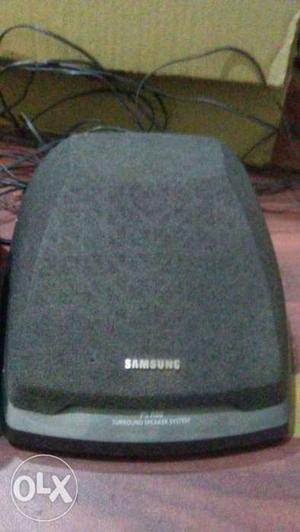 Samsung speakers in working condition at less