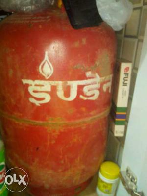 Unused full of gas full size cylinder