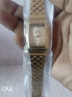 Watch only rs 101 per piece lot chhe