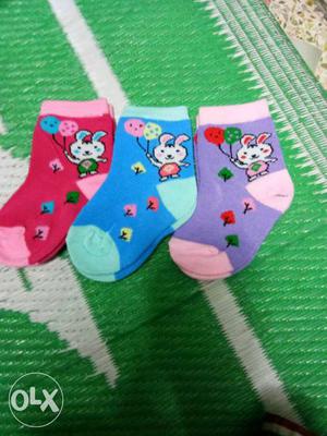 3 pairs of socks only in Rs. 50