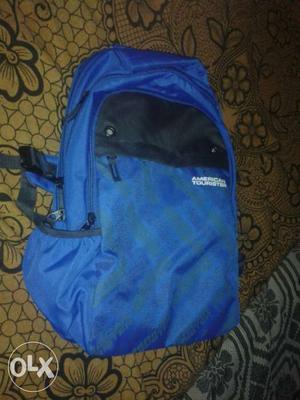 American tourister 25ltr capacity bag. Only one day old.