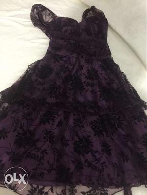 Beautiful girl frock size Small (Price is negotiable)
