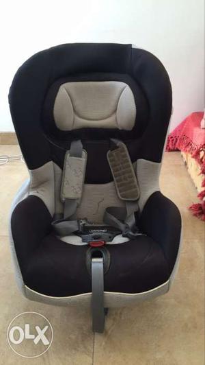 Chicco Gray And Black Car Seat