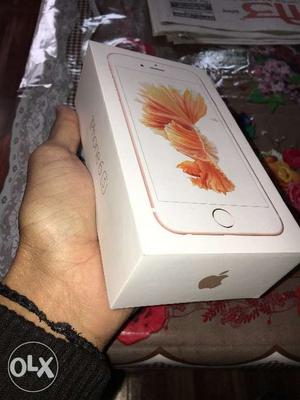 Iphone 6s 32 GB,Rose gold,In 10 months warranty