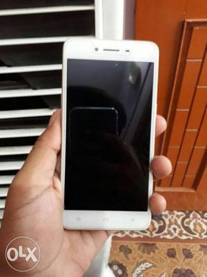 Oppo A37 only 2 weeks old.with all new