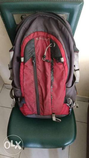 Quechua forclaz air backpack with rain cover and