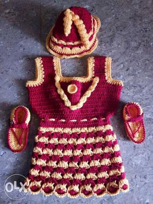 Red And Brown Knitted Dress And Hat With Pair Of Sandals