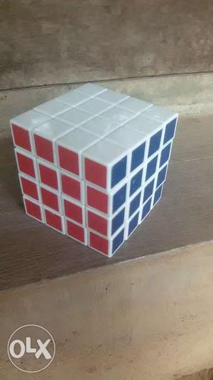 Rubixcube 4/4. Neat and smooth. Only 1 month