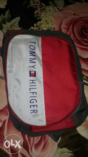 Unique school bag. if any one wana to buy so
