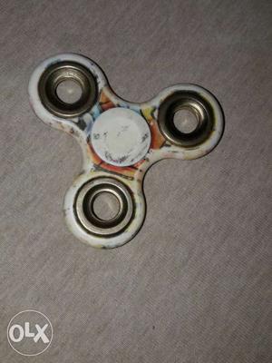 White And Brown Tri Hand Spinner