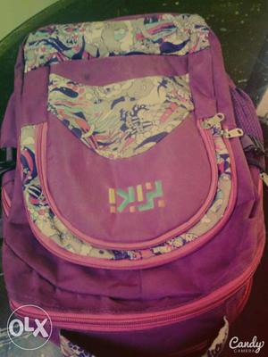 Wiki new bag used only 2 week for travelling pink