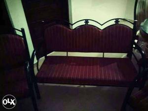 3+1+1 Seater sofa... |n very good condition. itZ