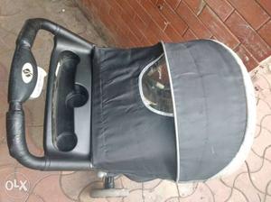 Baby pram. Imported and in a good condition.Used