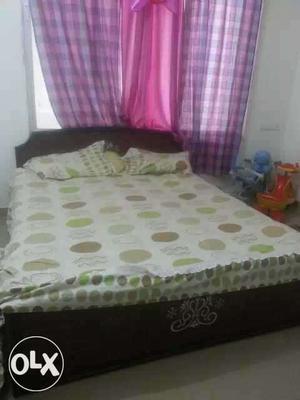Bed with mattress n mattress cover