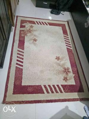 Carpet 5*4 feet. very clean like New condition