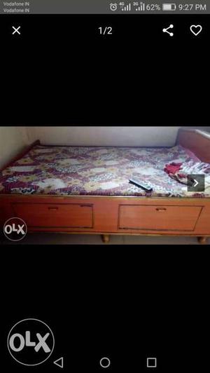 Double box bed for urgent sale! Call eight, double five,