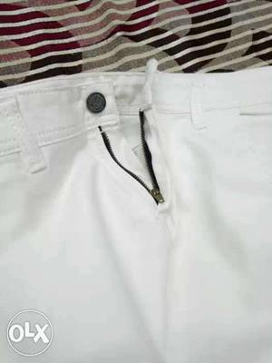 New White normal fit jeans