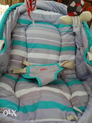 Rocker and napper 3 in 1 in new condition for