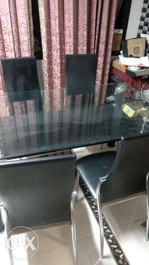 Six chair dinning table urgent sale in two days