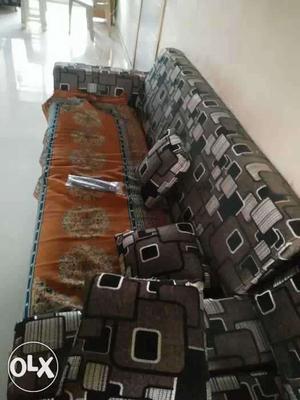 Sofaset very new and just making 2 month ago with
