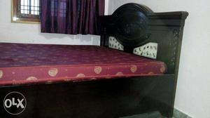 Take wood Doublecot bed with mattress,one year