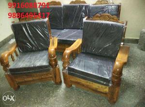 Teakwood sofaset 3+1+1 only at  with cushion