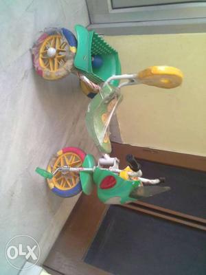 Toddler's Green And Yellow Trike