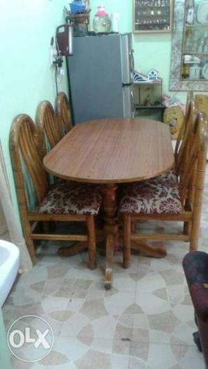 Very good dining table 6 seater purchased 8