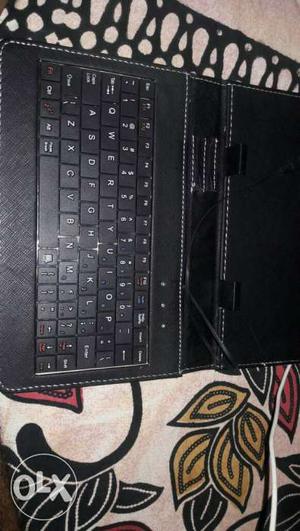 Black Dock Keyboard