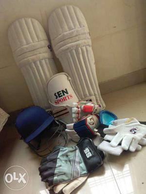 Cricket total kit with a kit bag just one month old