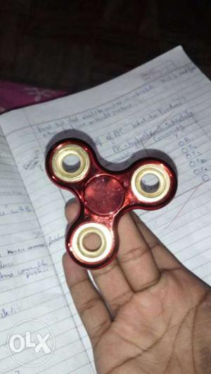 Maroon And Beige Hand Spinner
