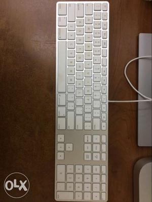 Original Apple Keyboard