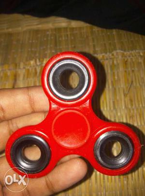 Red Tri Hand Spinner