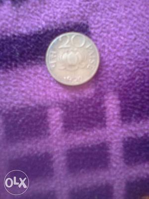 Round Silver 20 India Paise Coin