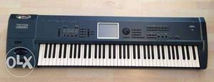 Triton extrime keyboard sales fresh and only used